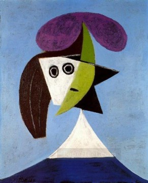  at - Woman with a Hat 1939 Pablo Picasso